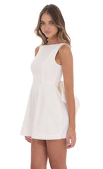 Attachable Pearl Fishtail Dress in White
