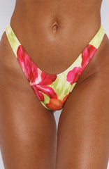 Belmont Bottoms Tropical Bloom